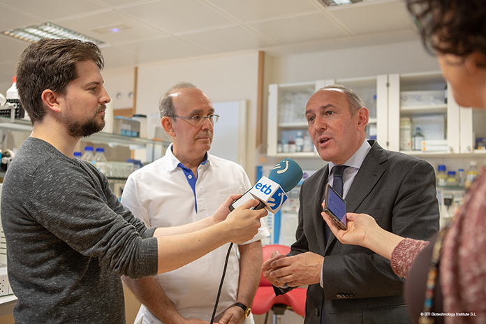 El diputado general de Álava visita BTI 01
